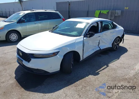 2025 Honda Accord Hybrid Sport z USA, uszkodzony, nr VIN 1HGCY2F57SA033080